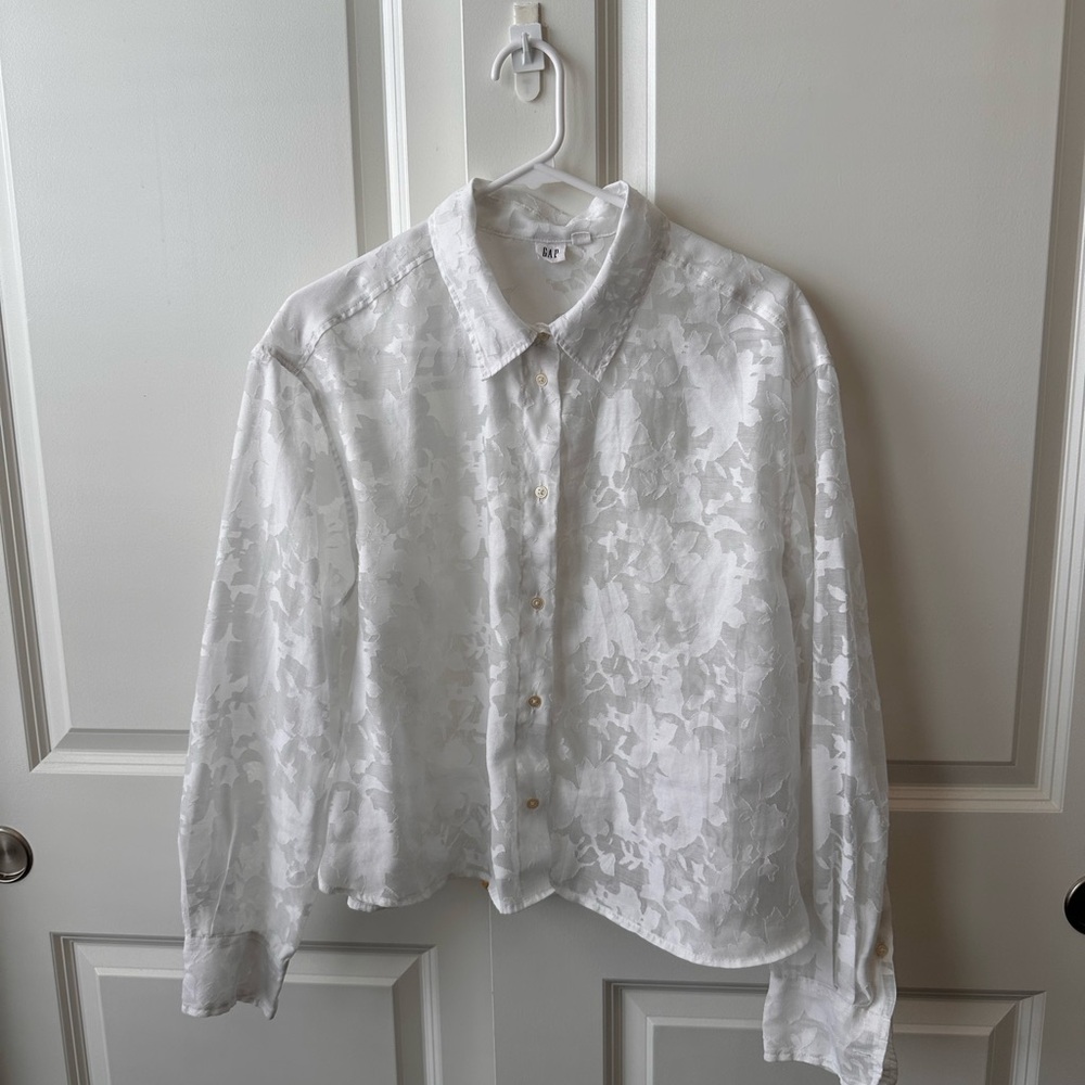 Gap White Floral Sheer Tone on Tone Women’s Sz. L